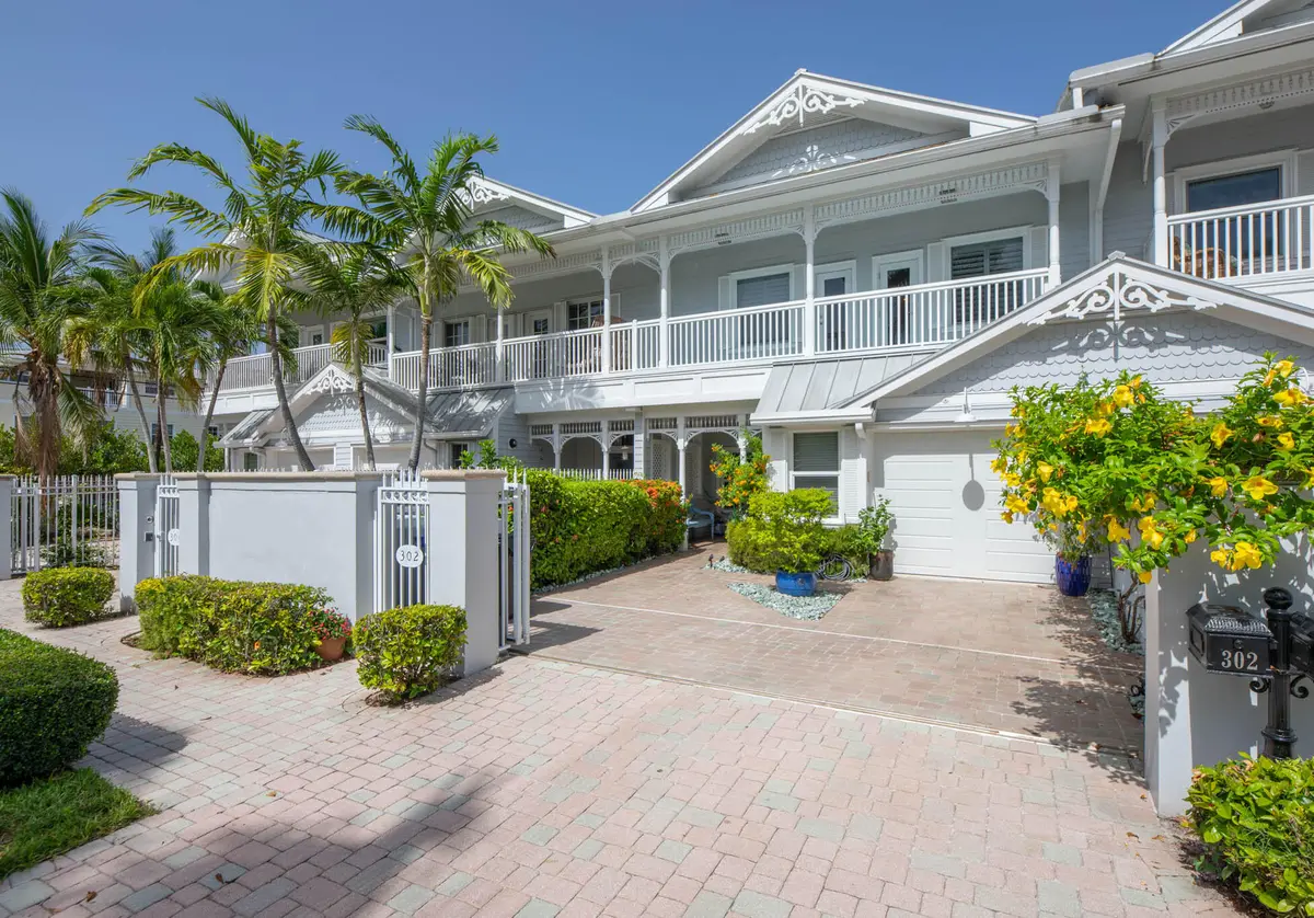 Photo-2 at 302 NE 11th Avenue, Fort Lauderdale