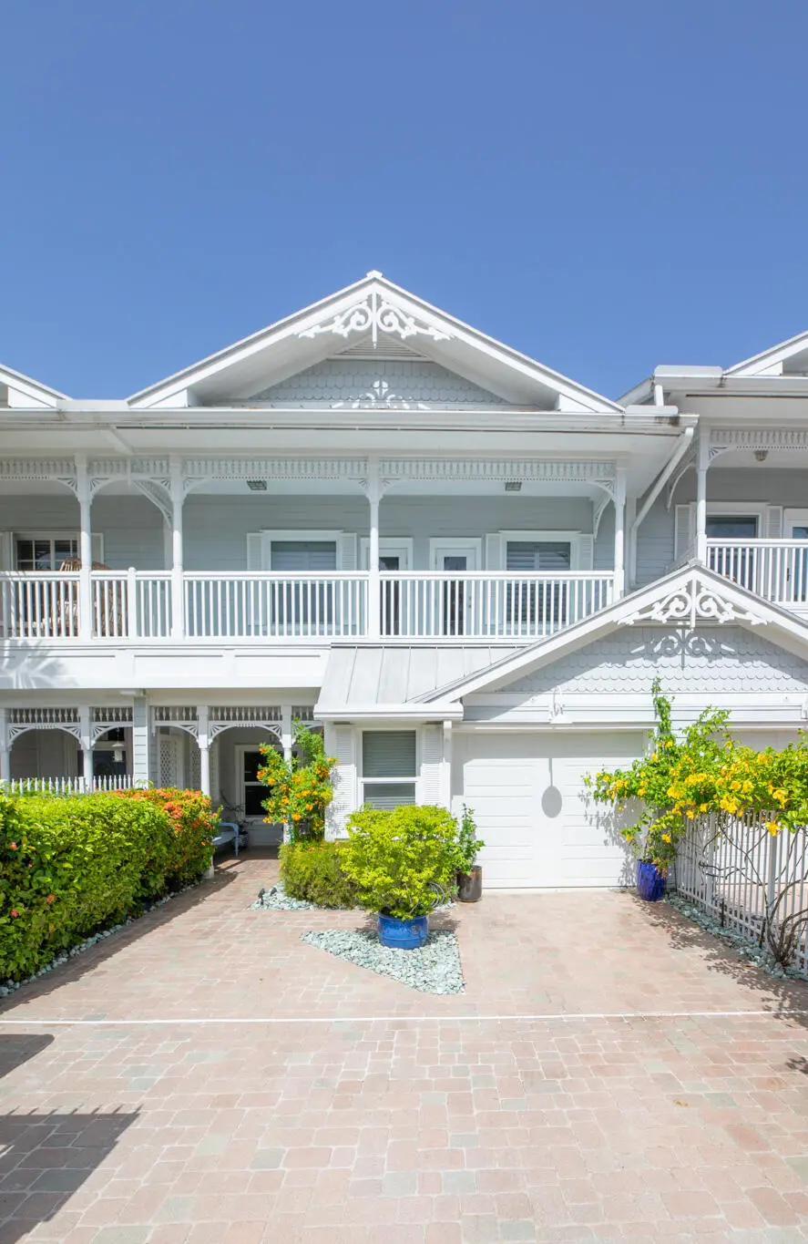 Photo-3 at 302 NE 11th Avenue, Fort Lauderdale
