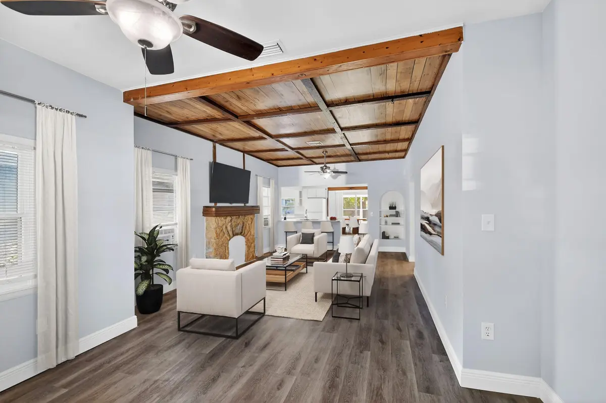 Photo at 1006 S M Street, Lake Worth Beach