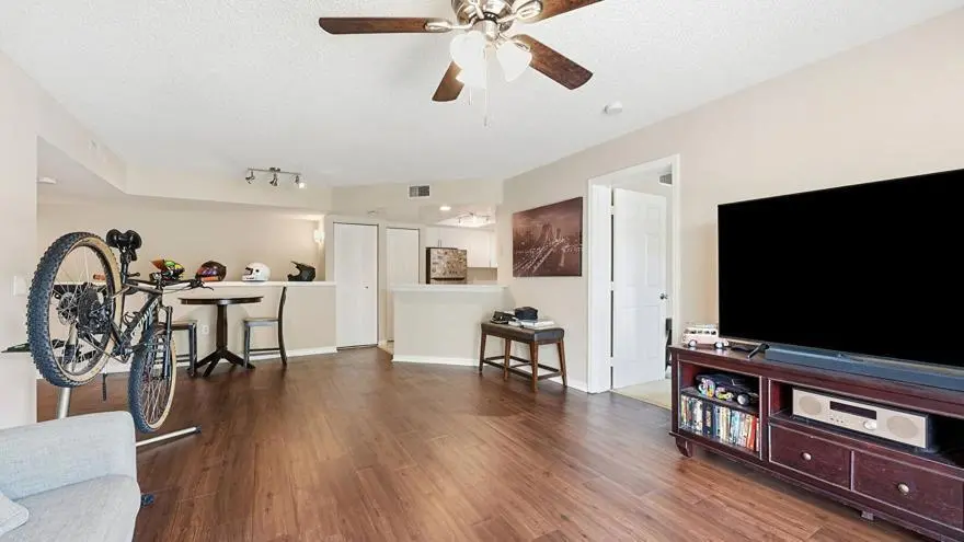 haverhill7 at 4159 N Haverhill Road 1304, West Palm Beach