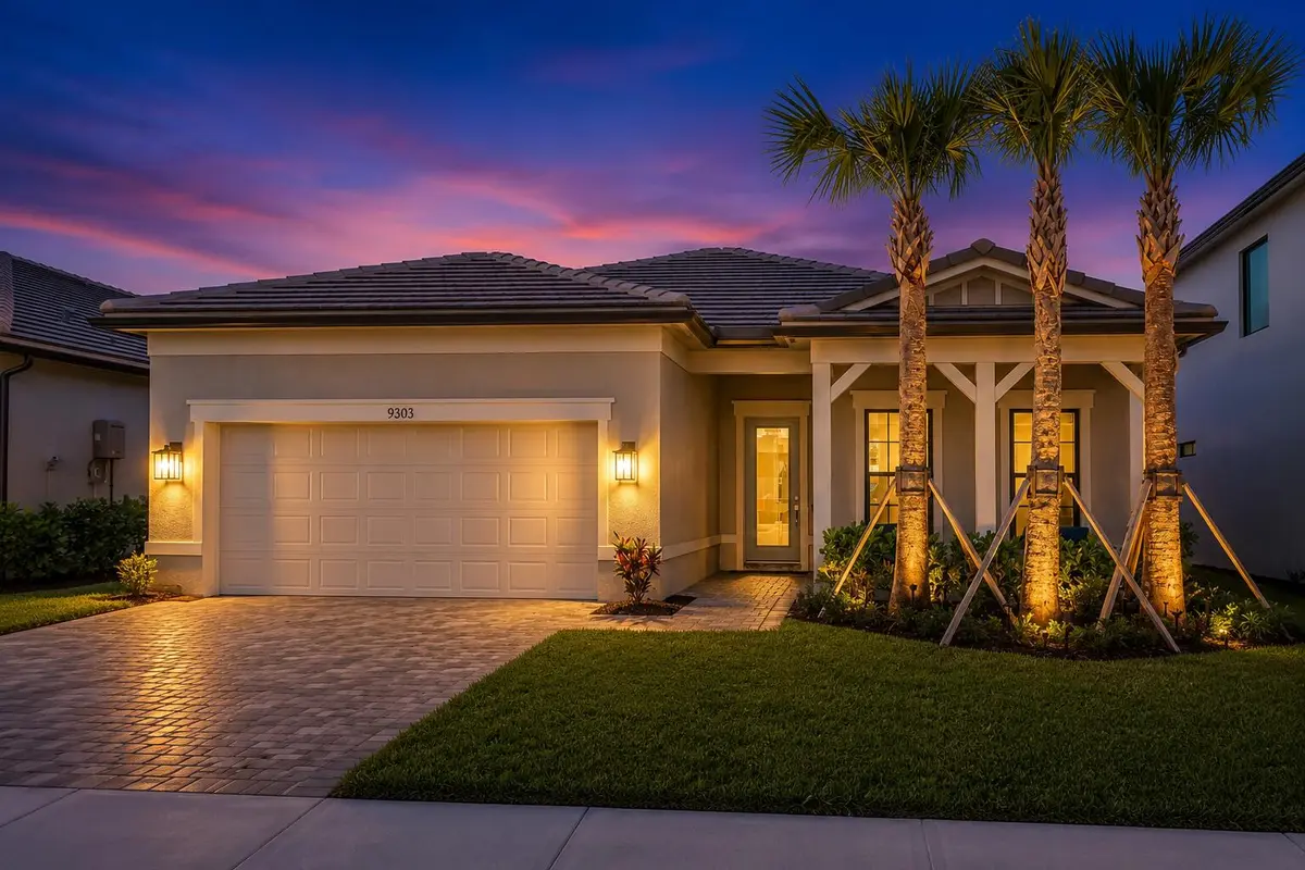 Stunning Views at 9303 Cape Honey Bee Lane, Lake Worth