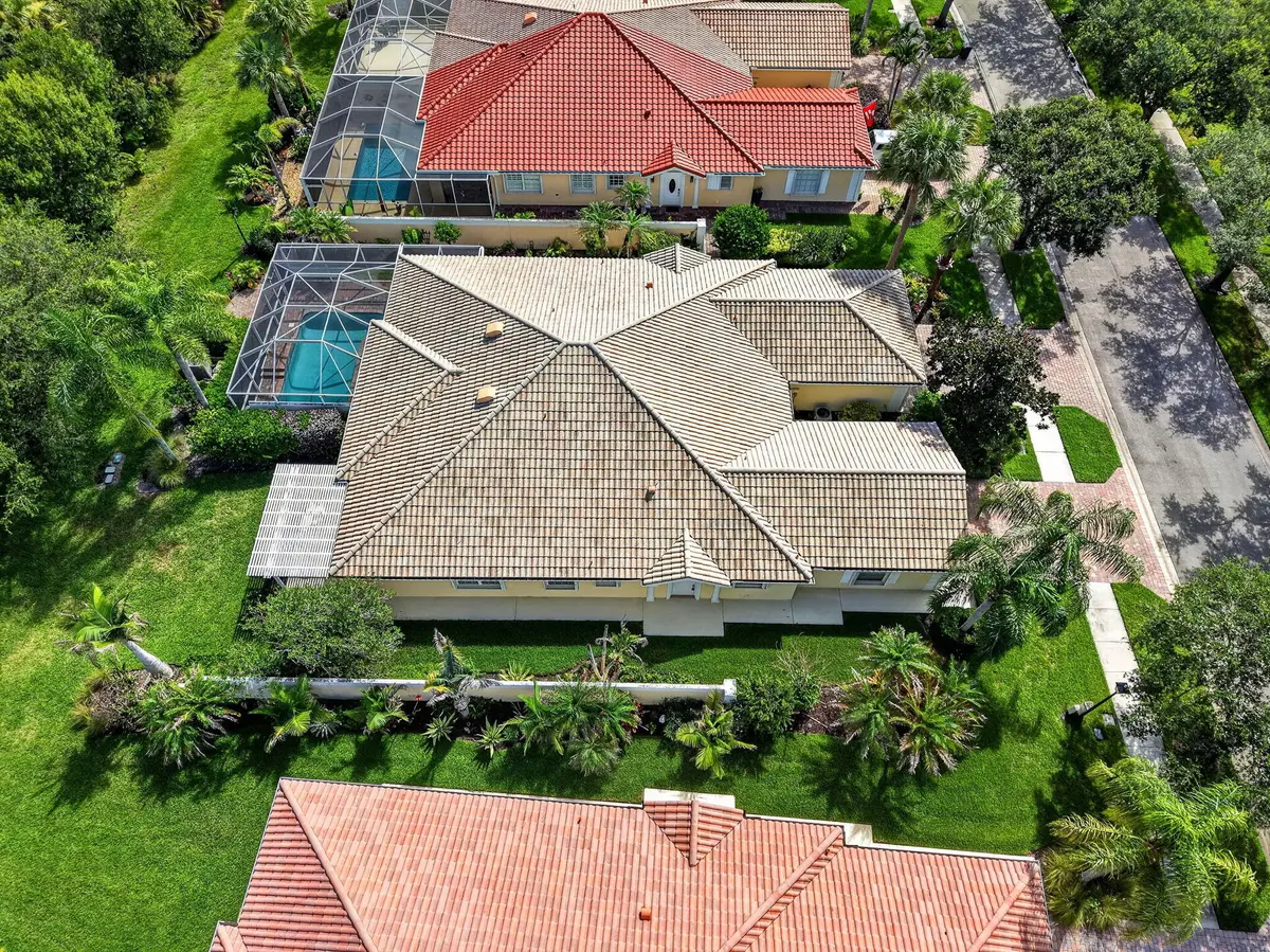 53-web-or-mls-DJI_20260707103618_0311_D at 3546 SE Glacier Terrace, Hobe Sound