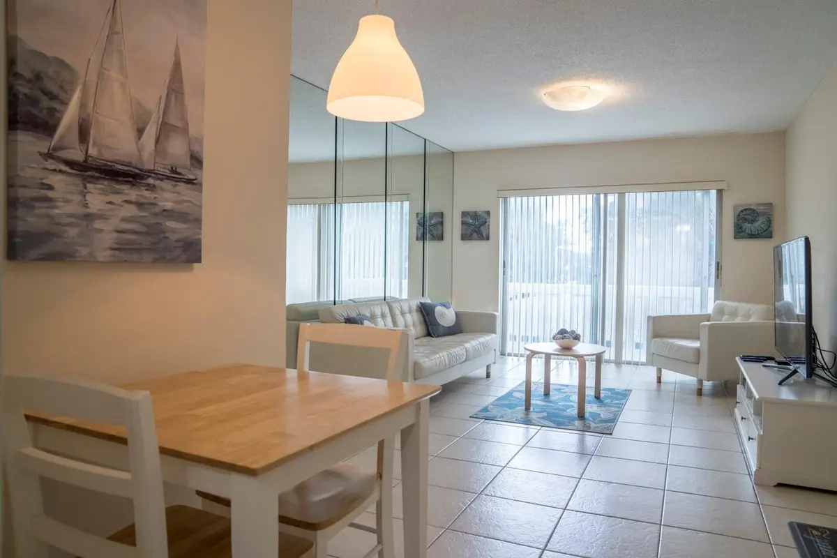 Photo 7 at 424 N Riverside Drive, Pompano Beach