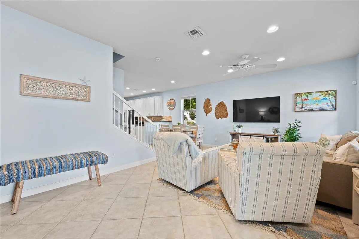 Living Space at 1346 S Jeaga Drive, Jupiter