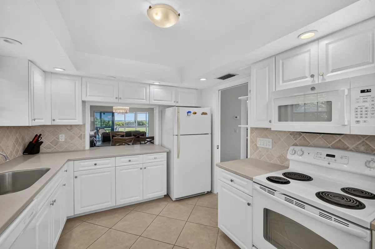 5-web-or-mls-5D1A4423 at 120 Celestial Way 114, Juno Beach