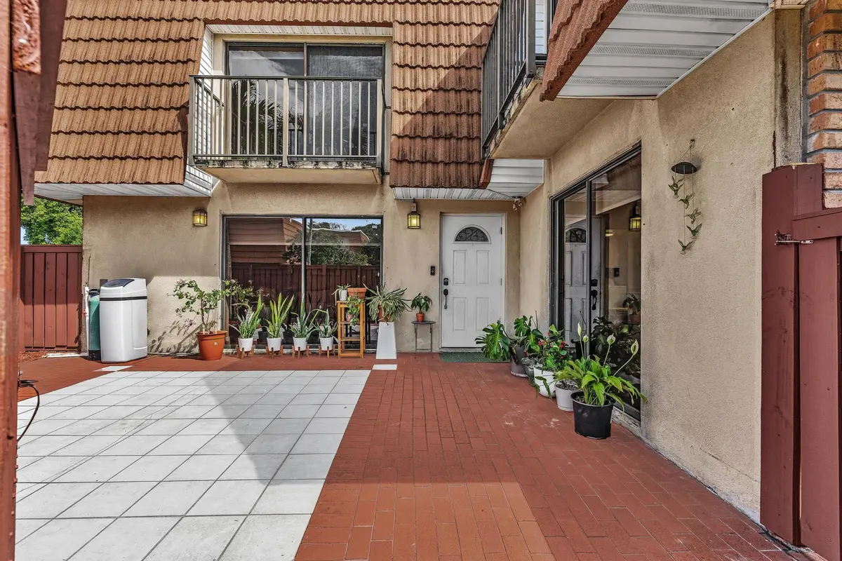 FPP00596 at 2961 SW 11th Place, Deerfield Beach