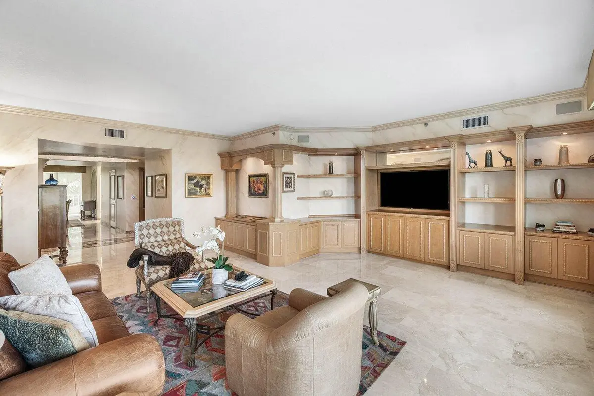 LIVING ROOM at 3720 S Ocean Boulevard 406, Highland Beach