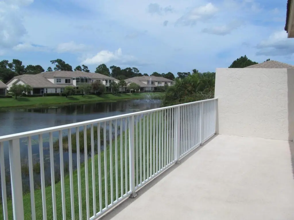 ISlykpz98q2q550000000000 at 9312 World Cup Way, Port St. Lucie