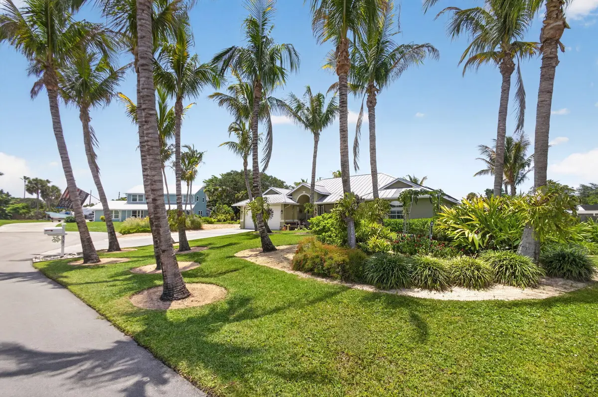 2-web-or-mls-5D1A4045 at 8081 SE Shiloh Terrace, Hobe Sound