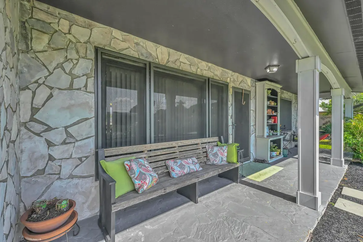 Patio at 220 Riomar Drive, Port St. Lucie