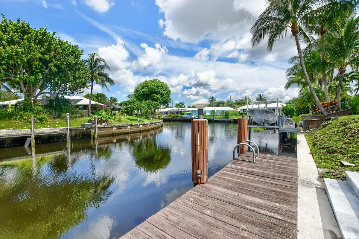 EBF_2140-HDR(5) at 891 SW Hickory Terrace, Boca Raton
