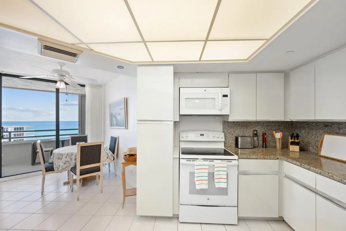 kitchen at 3560 S Ocean Boulevard Ph-6, South Palm Beach