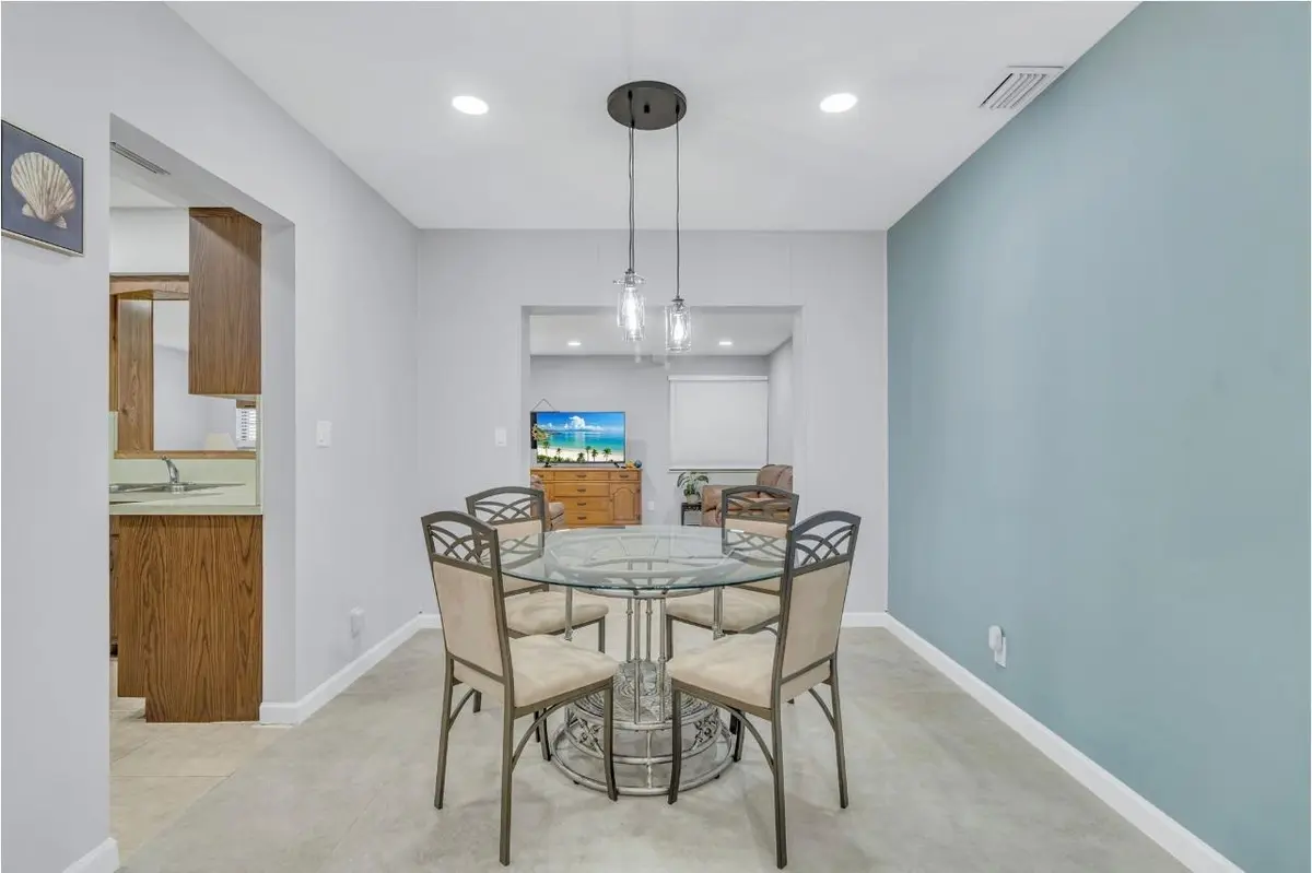 57e3517e-69ea-4da0-bcc0-26ba79e4f93e at 1304 SE 2nd Avenue, Deerfield Beach