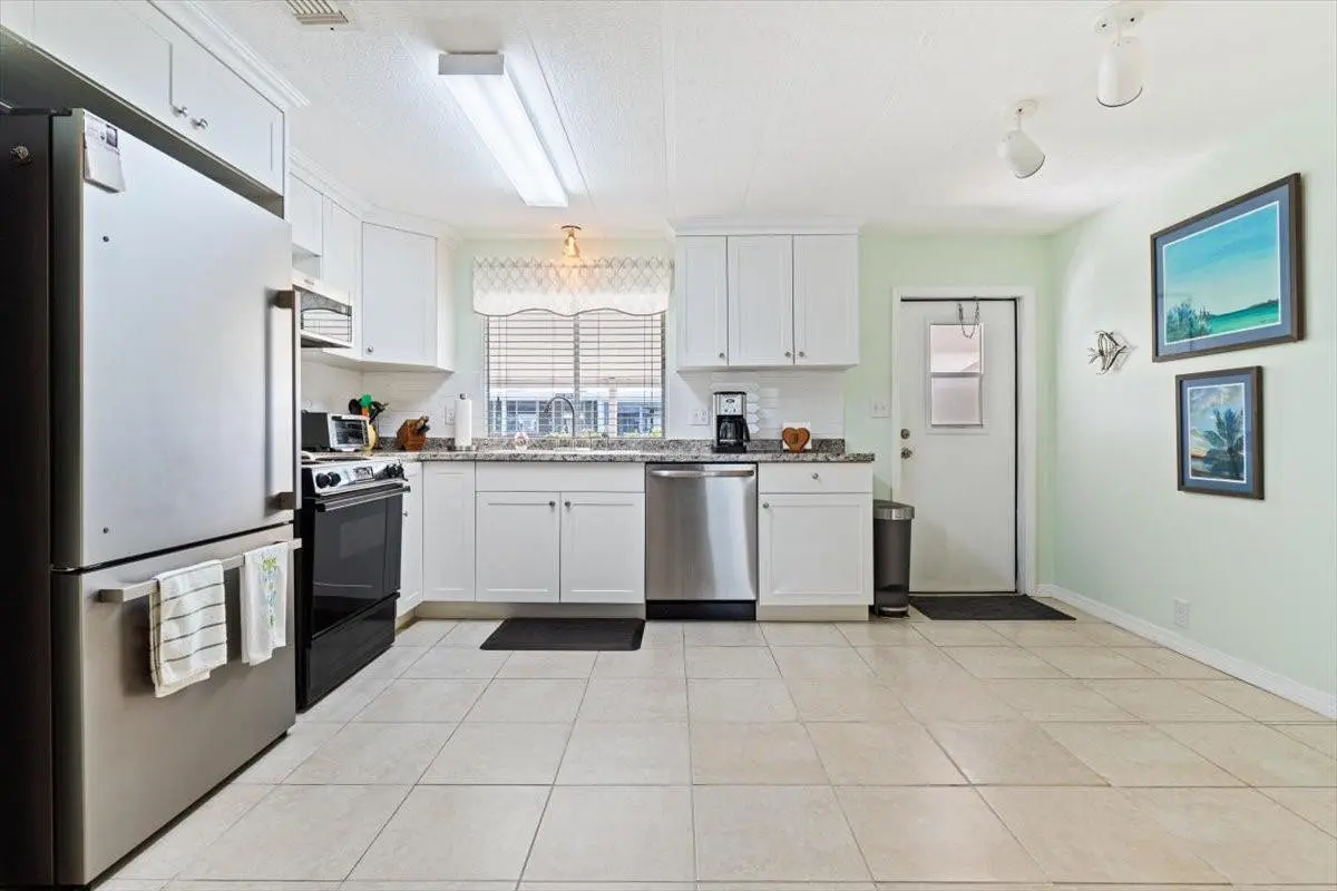 Photo 7 at 5389 NW 3rd Avenue, Deerfield Beach