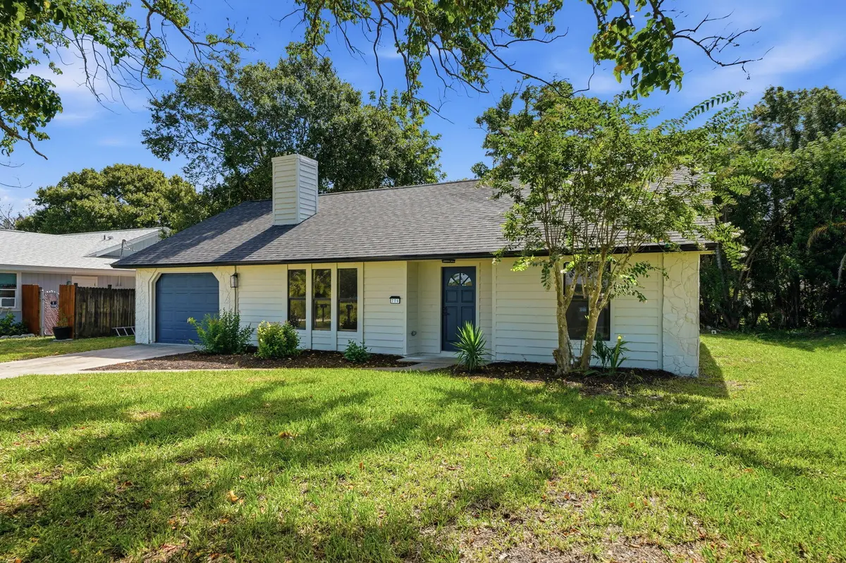 2-web-or-mls-306-24th-ave at 306 24th Avenue, Vero Beach