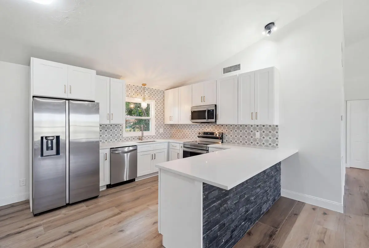 10-web-or-mls-306-24th-ave at 306 24th Avenue, Vero Beach