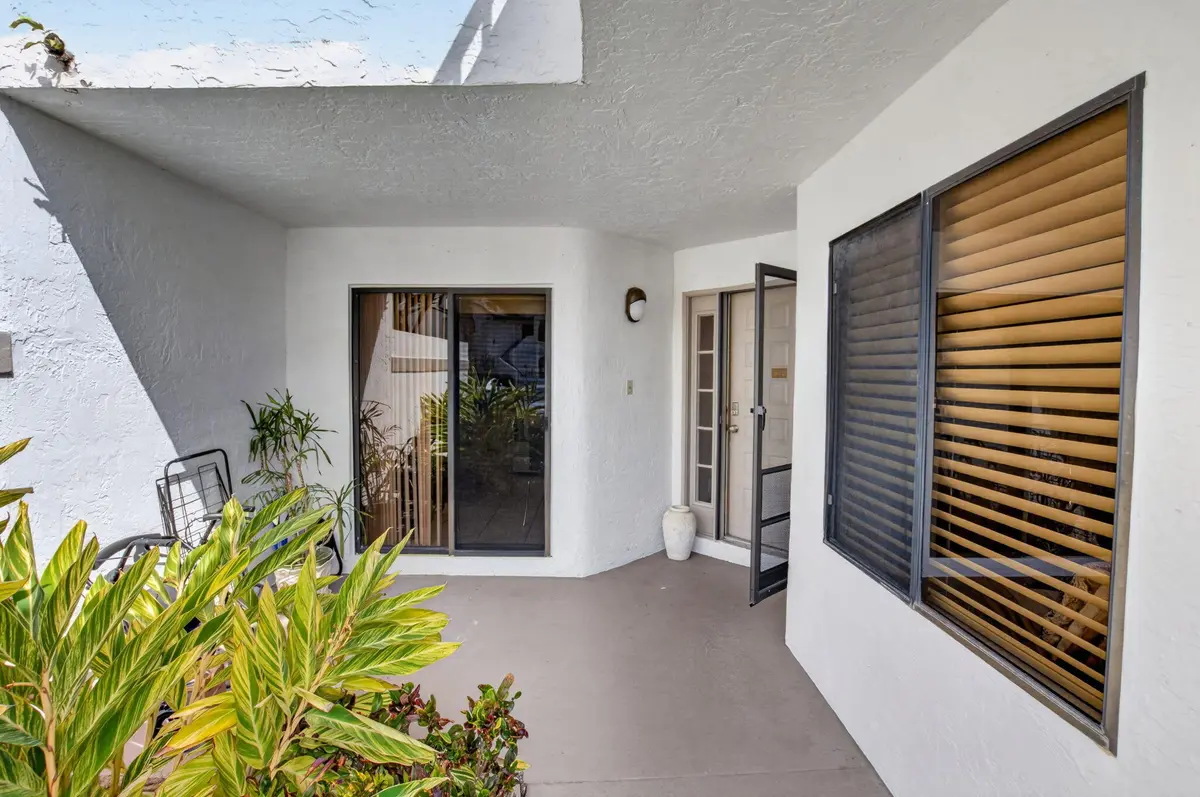2-web-or-mls-DSC_1915 at 7473 Glendevon Lane 402, Delray Beach