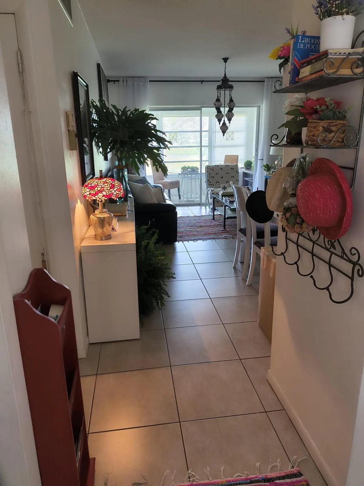 cfac9269-299d-4d81-8e95-dfff7e064e13 at 201 S Golf Boulevard 2002, Pompano Beach