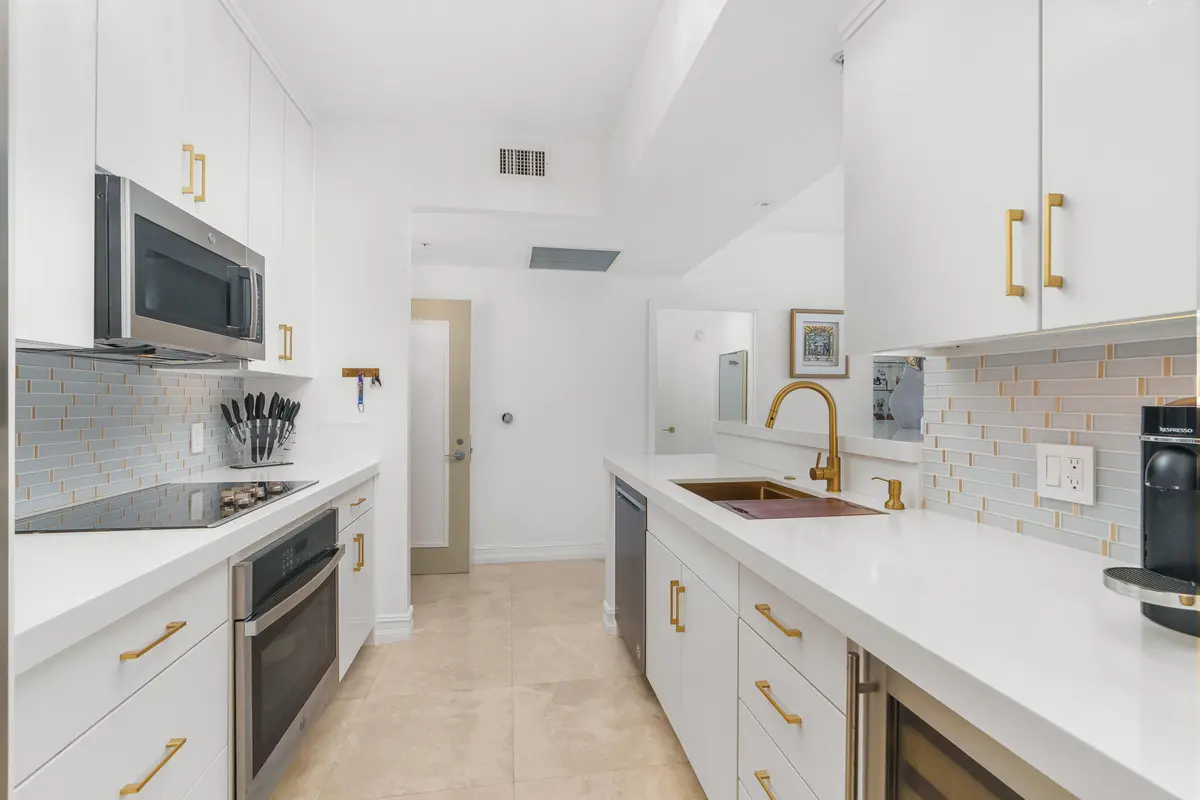 Kitchen at 550 Okeechobee Boulevard 1409, West Palm Beach