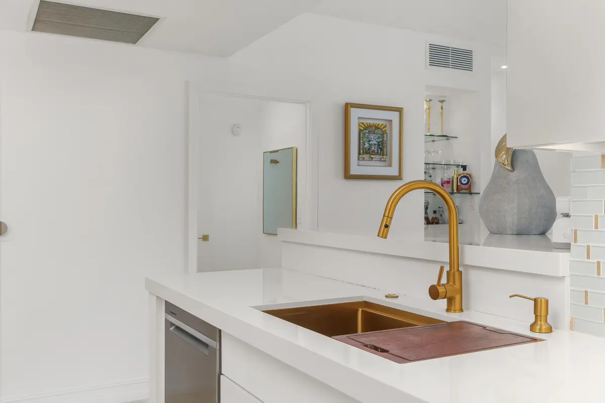 Kitchen at 550 Okeechobee Boulevard 1409, West Palm Beach