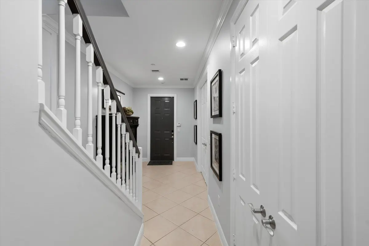 Courtyards 52 at 2502 N Dixie Highway 52, Lake Worth Beach
