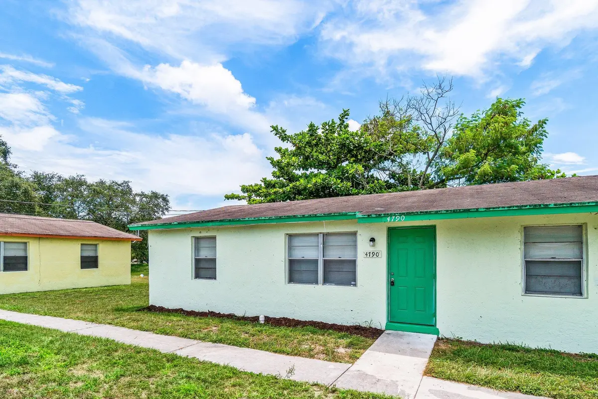002-4790GulfstreamRoad-LakeWorthBeach-FL at 4790 Gulfstream Road, Lake Worth Beach