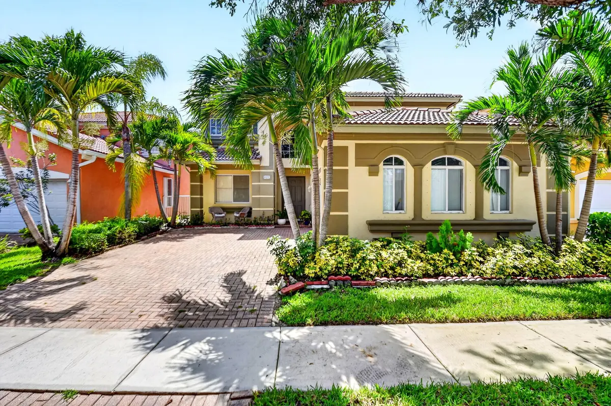 2-web-or-mls-DSC_4079 at 809 Triana Street, West Palm Beach