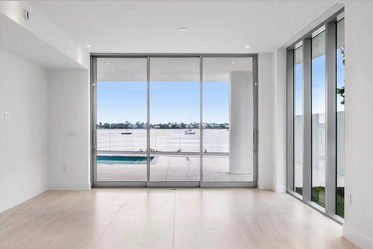 Living Room at 4714 N Flagler Drive 102, West Palm Beach