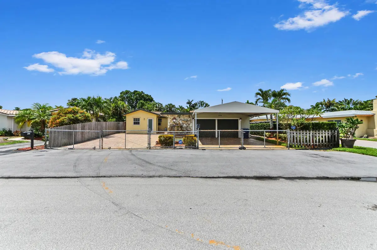 00 Front 00 at 138 NE 29th Street, Wilton Manors
