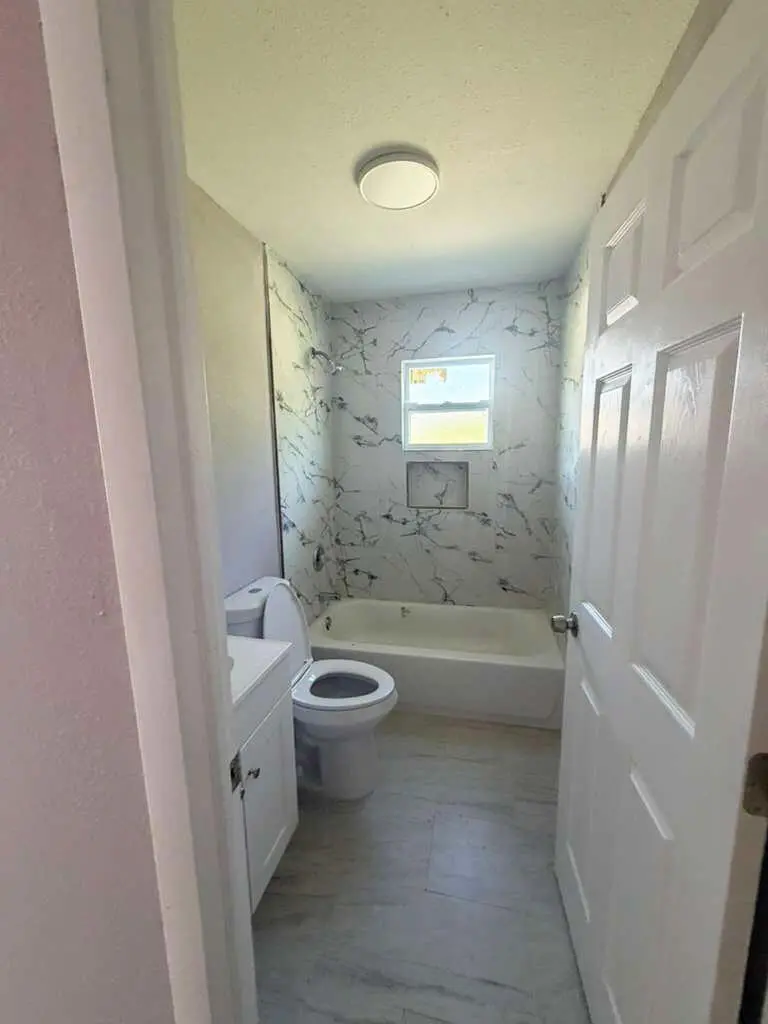 4250 29TH AVE - Bathroom 1 at 4250 29th Avenue B, Vero Beach
