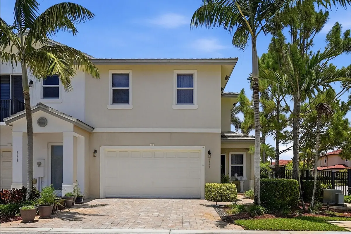 Front at 6993 Pines Circle, Coconut Creek
