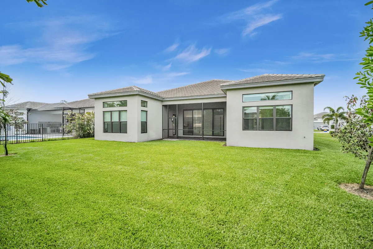 61-web-or-mls-DSC_8372 at 10925 Glen Orchard Lane, Boynton Beach