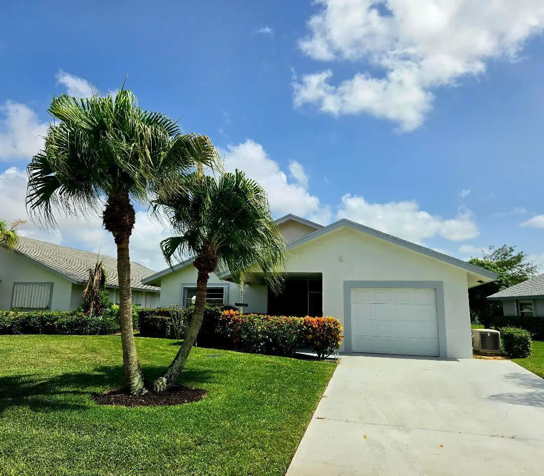 New Garage Door at 5480 Mariesa Avenue, West Palm Beach