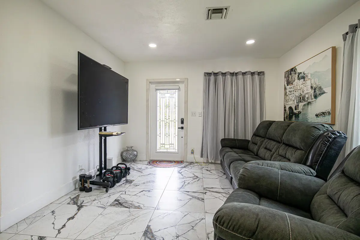 IMG_4067 at 1416 S C Street, Lake Worth Beach