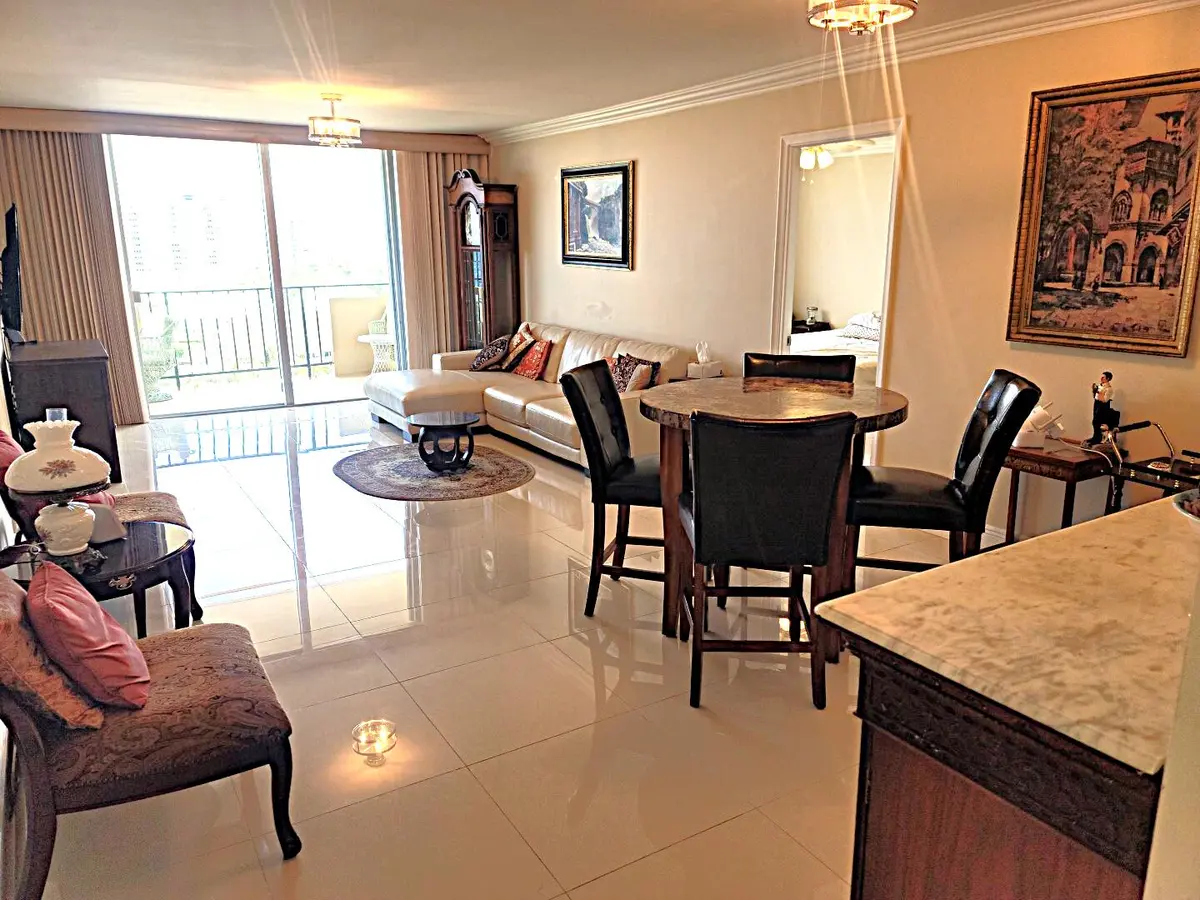 DR-LR 2 at 2000 S Ocean Boulevard 10k, Lauderdale-By-The-Sea