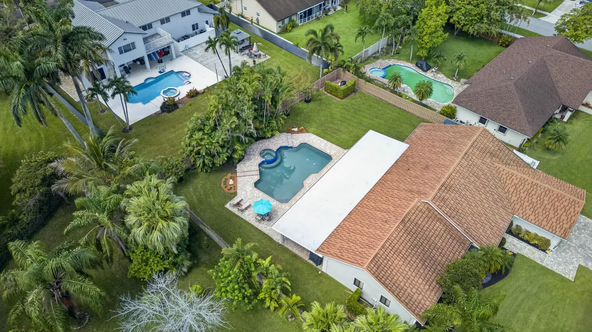 IMG_1666 at 20250 NW 5th Street, Pembroke Pines