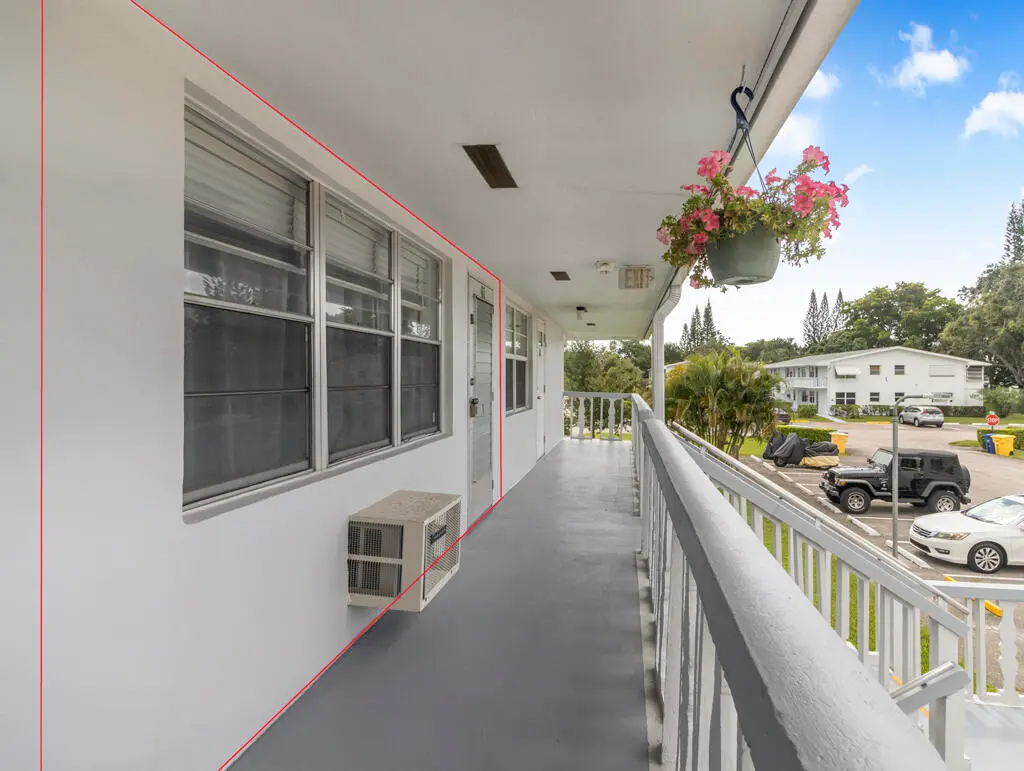 Front at 67 Sussex C 67, West Palm Beach
