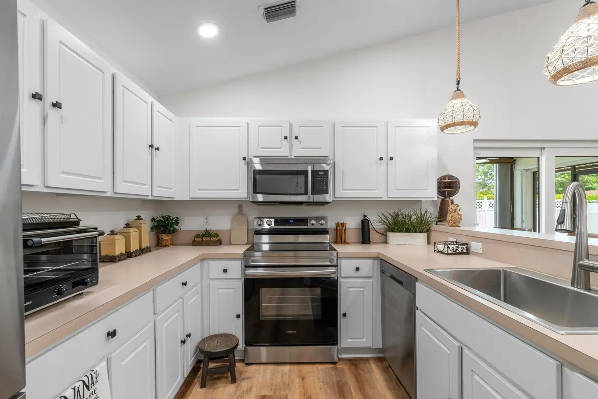 Kitchen at 145 Pennock Landing Circle, Jupiter