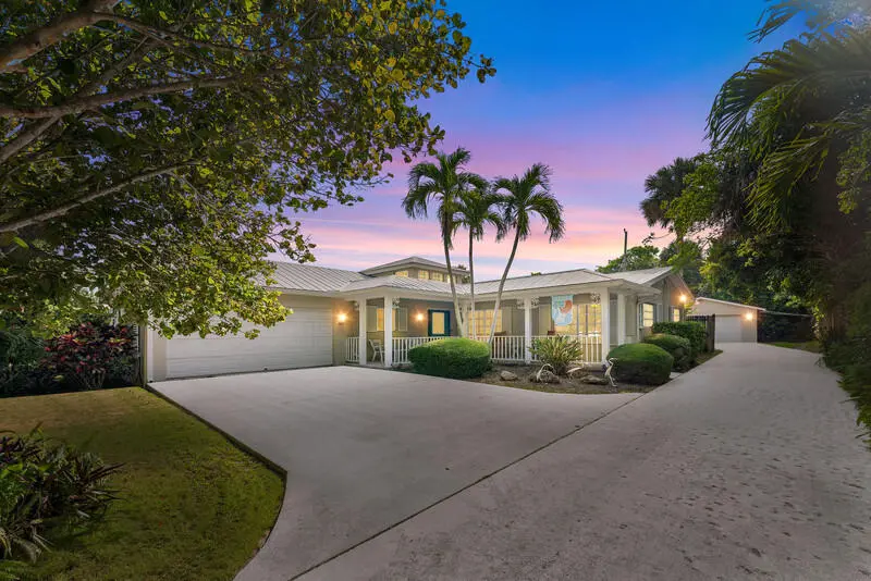 twlight414 at 414 S Atlantic Drive, Lantana