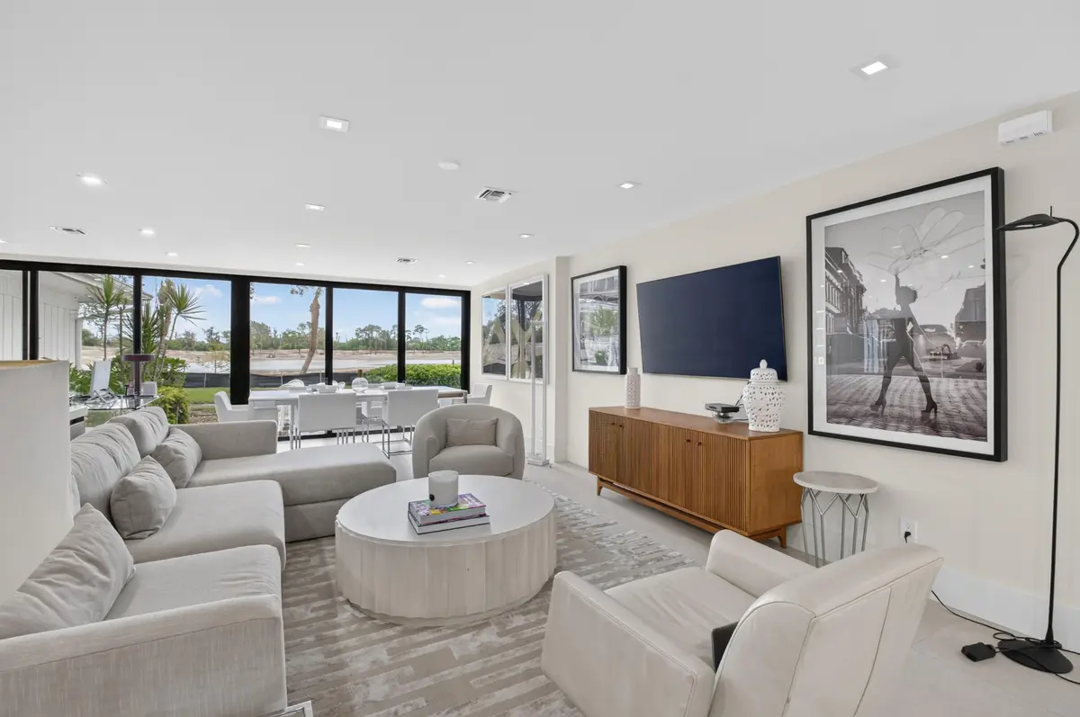 LIVING AREA at 403 Bridgewood Court, Boca Raton