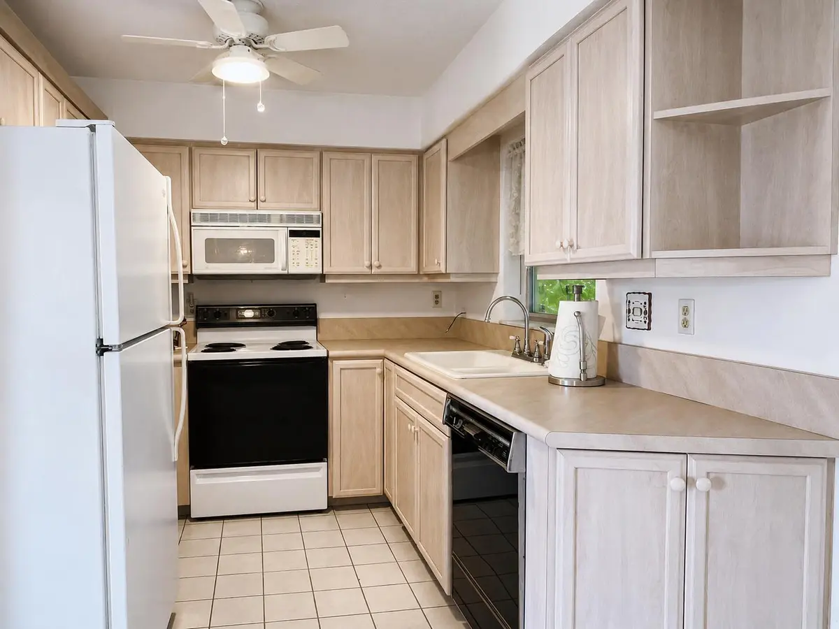 752 Oak St. Kitchen at 752 Oak Street, Port St. Lucie
