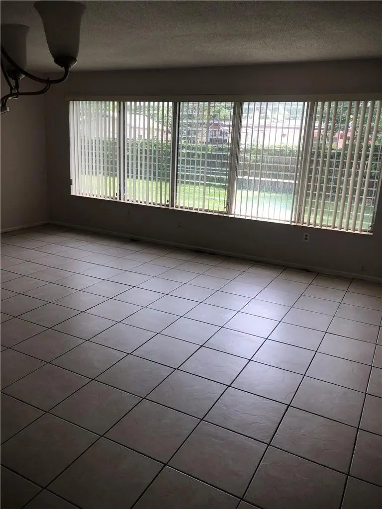 Photo 3 at 6900 NW 14th Court, Plantation