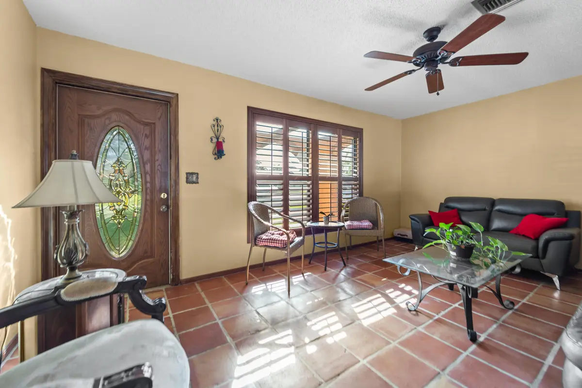 011926-187 at 3753 Coelebs Avenue, Boynton Beach