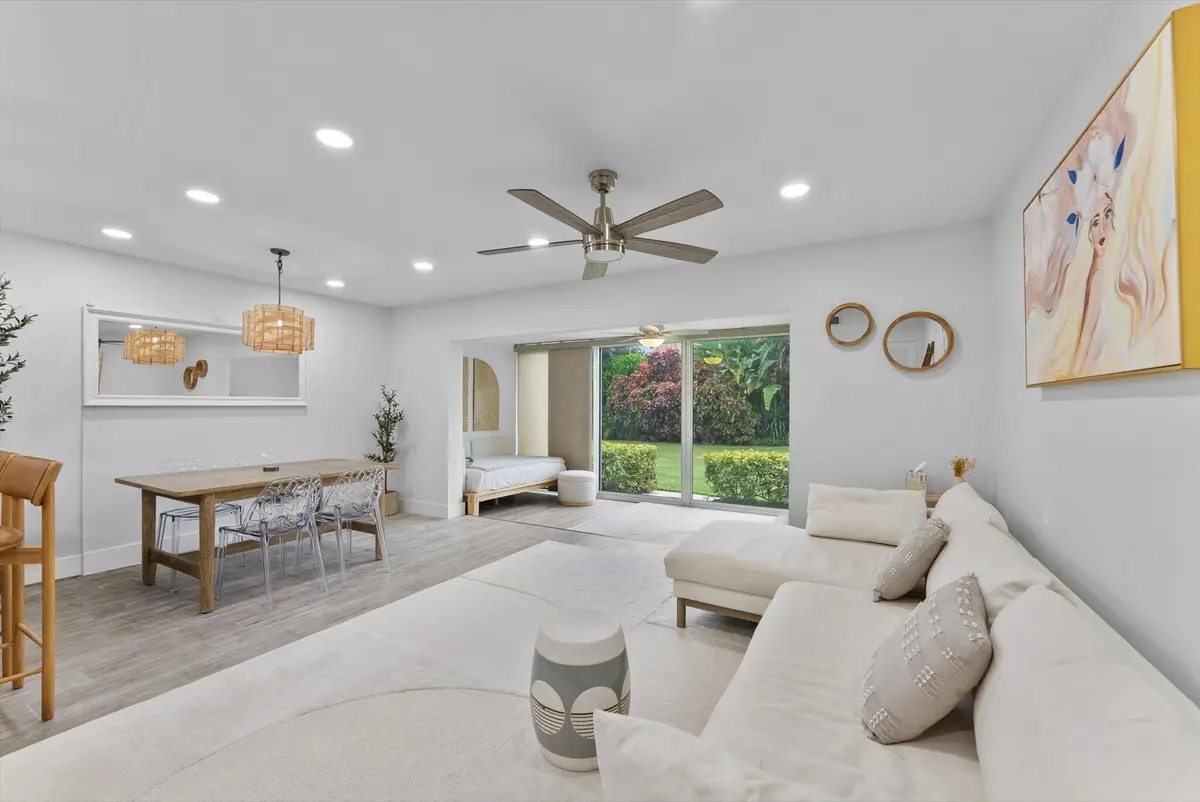 12-12 at 5720 Old Ocean Boulevard 4w, Ocean Ridge