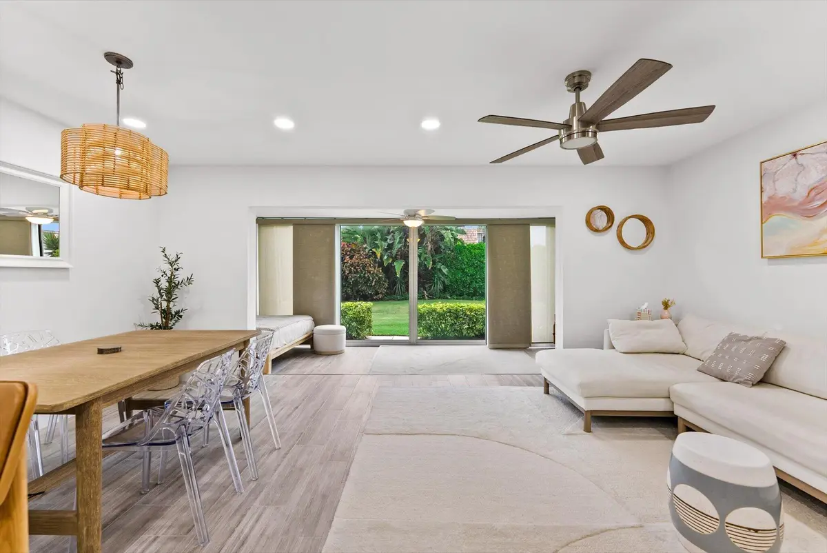 14-14 at 5720 Old Ocean Boulevard 4w, Ocean Ridge