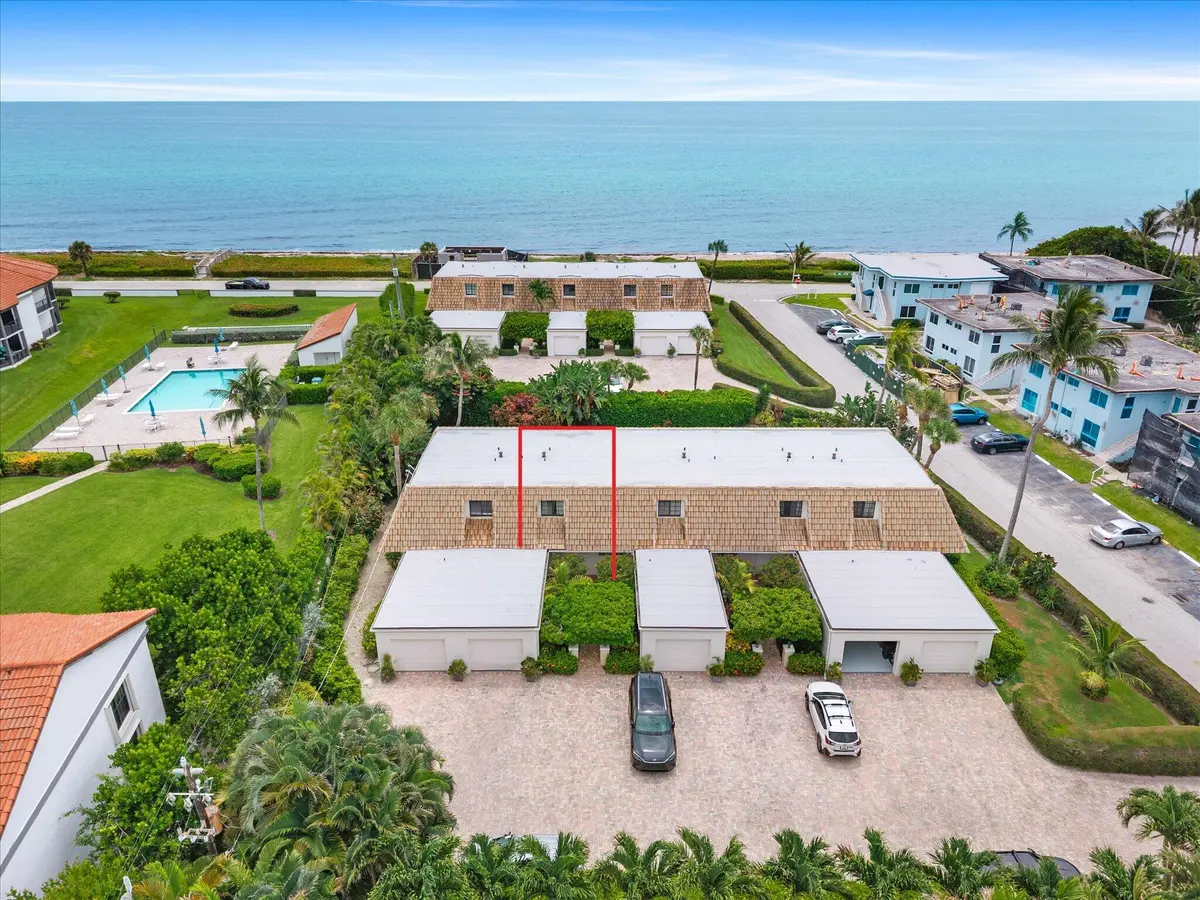 31-31 at 5720 Old Ocean Boulevard 4w, Ocean Ridge