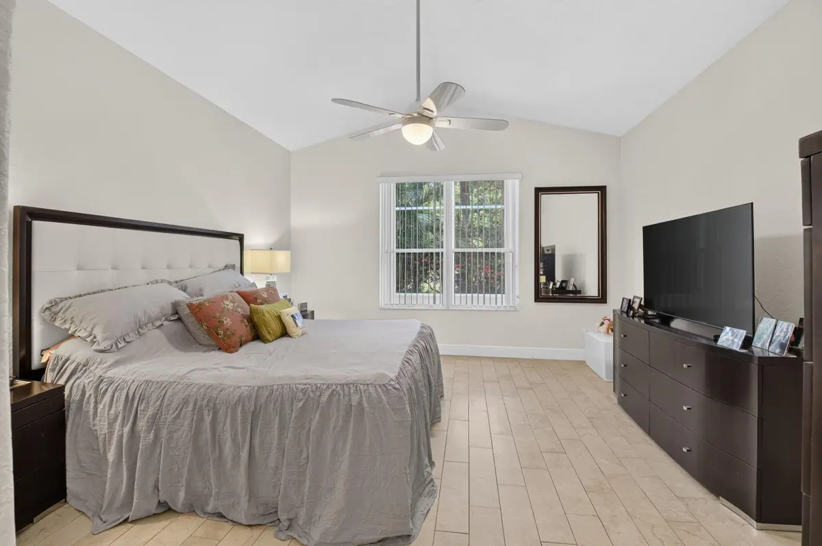28-web-or-mls-DSC_5695 at 5207 BROOKVIEW Drive, Boynton Beach
