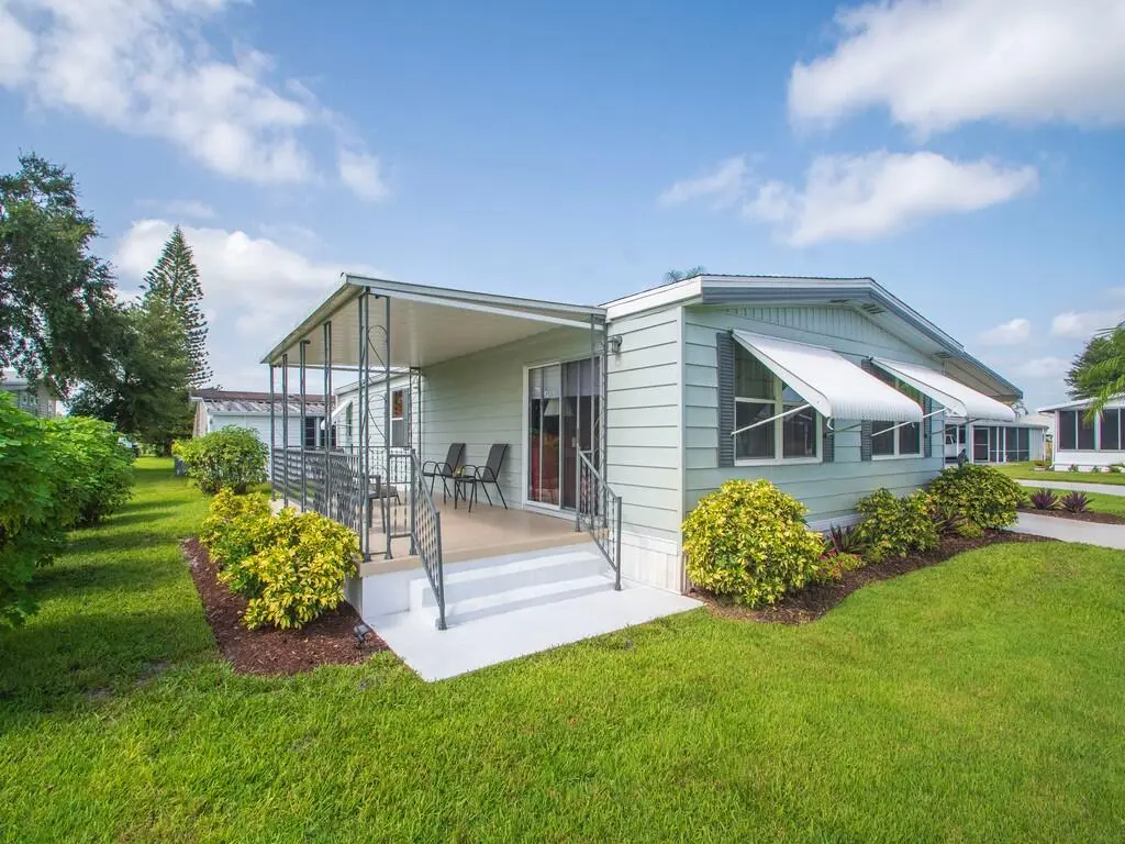 Image00003 at 174 NE Emerald Drive, Jensen Beach