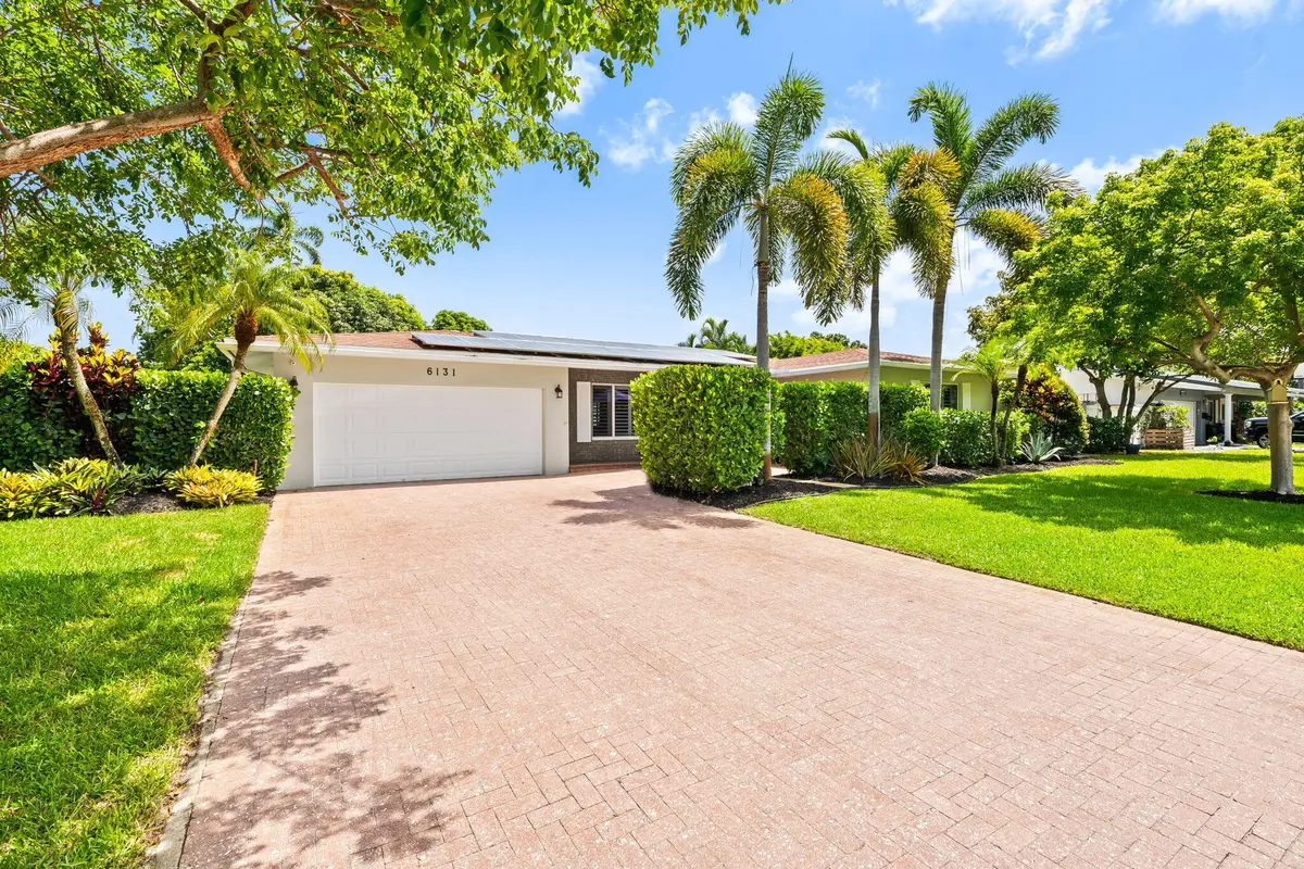 2-web-or-mls-DSC_4215 at 6131 SW 8th Street, Plantation
