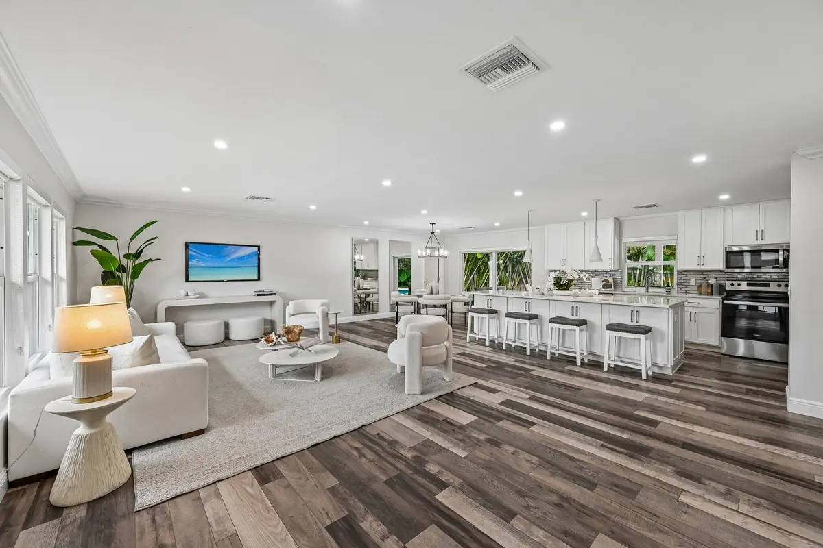 8-web-or-mls-Sun Cove Ln-S1207-008 at 2610 Sun Cove Lane, North Palm Beach